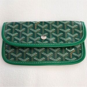 NWOT! Goyard Paris St. Louis Monogram Pouch!